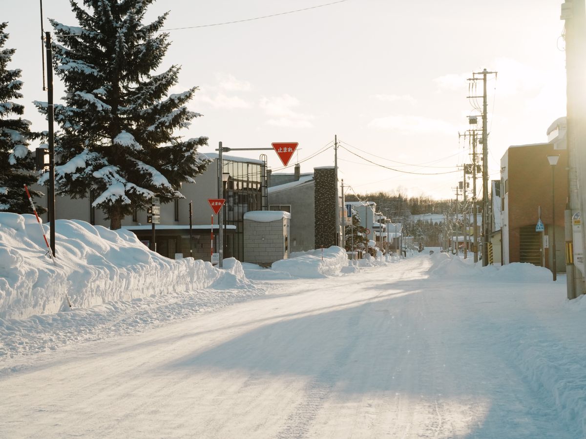 北海道冬季雪景街道